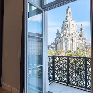 Apartment Luxury / 3-raum-suite An Der Frauenkirche / 4, Dresden